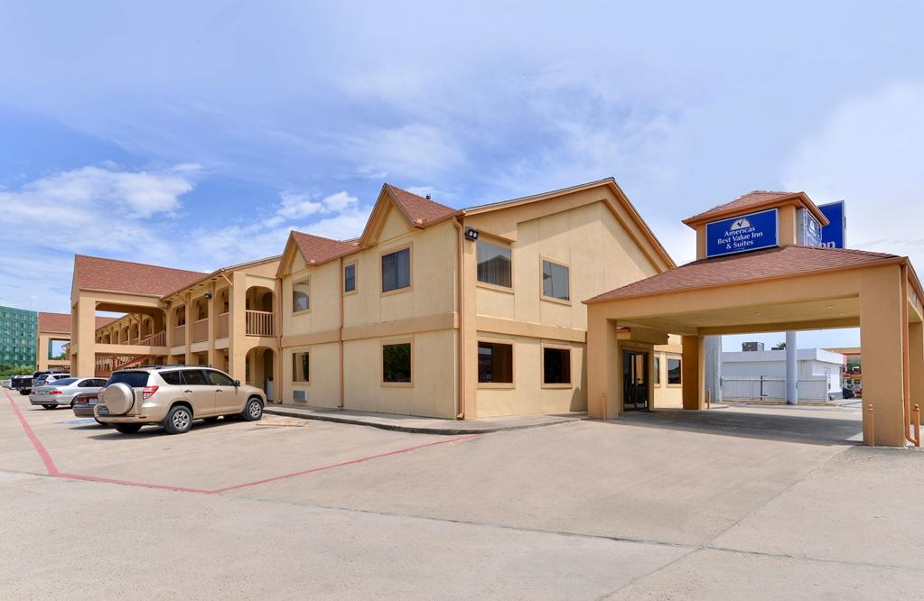 Motel Americas Value And Houston/northwest Brookhollow